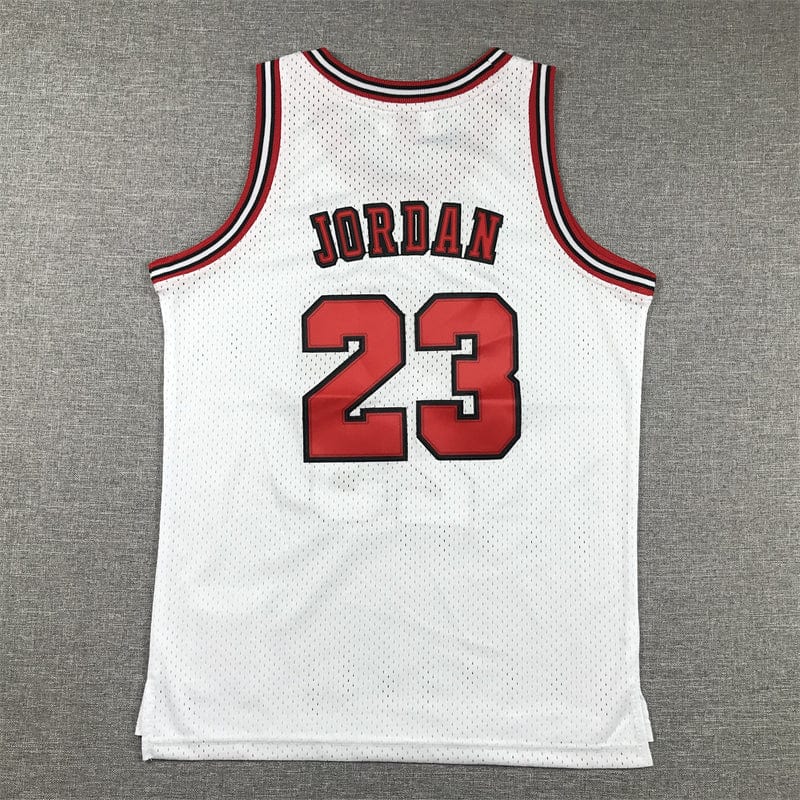 KID Bull #23 White Retro Label