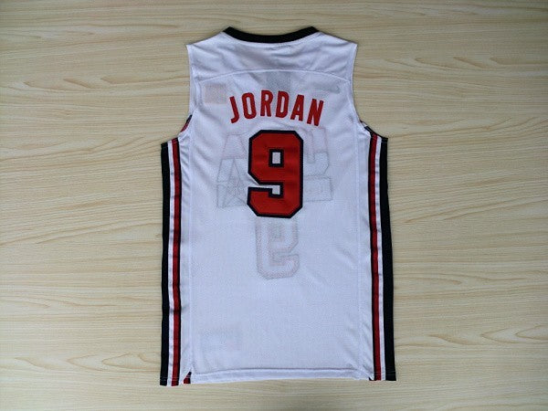 1：1Double layer solid embroidery player version Mengyi replica #9 Jordan white suit