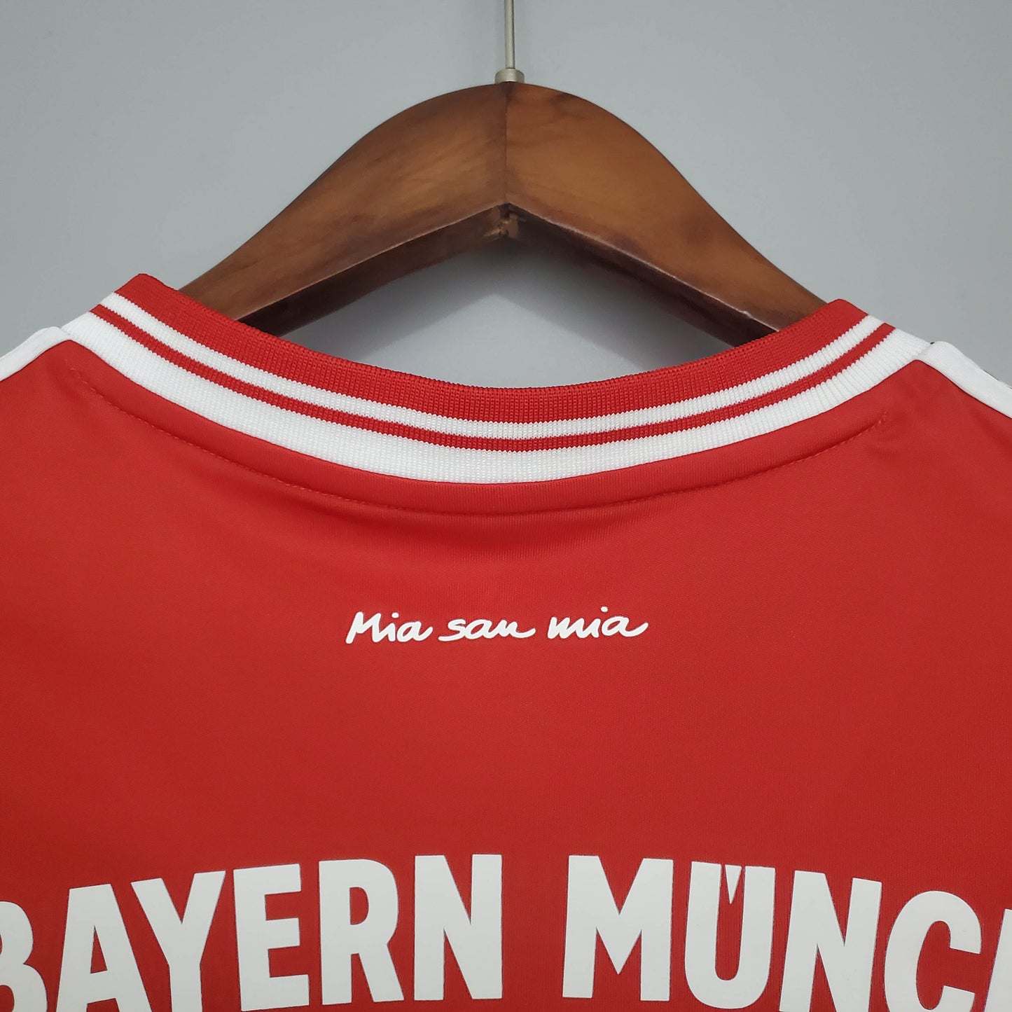 2013/2014 Retro Bayern Munich Home Champions League Edition Football Jersey 1:1 Thai Quality