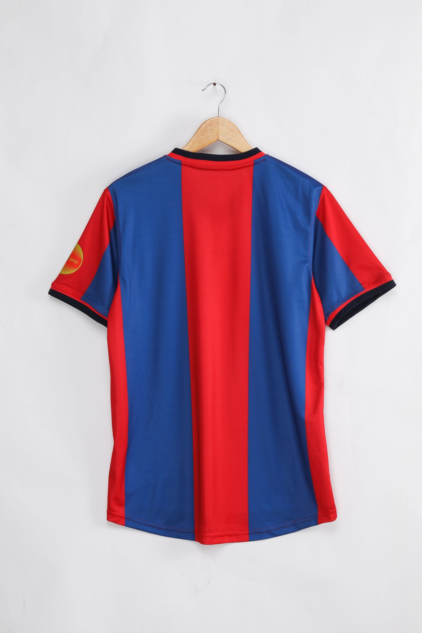 1998/99 Barcelona home game