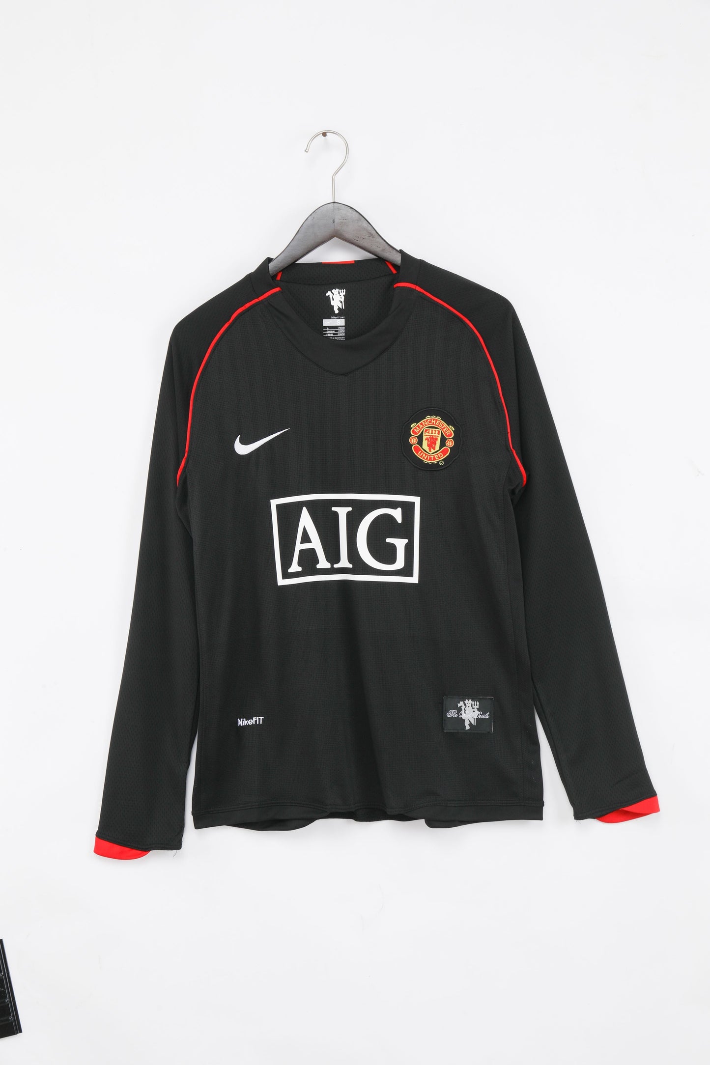 2007/08 season Manchester United long sleeve away shirt