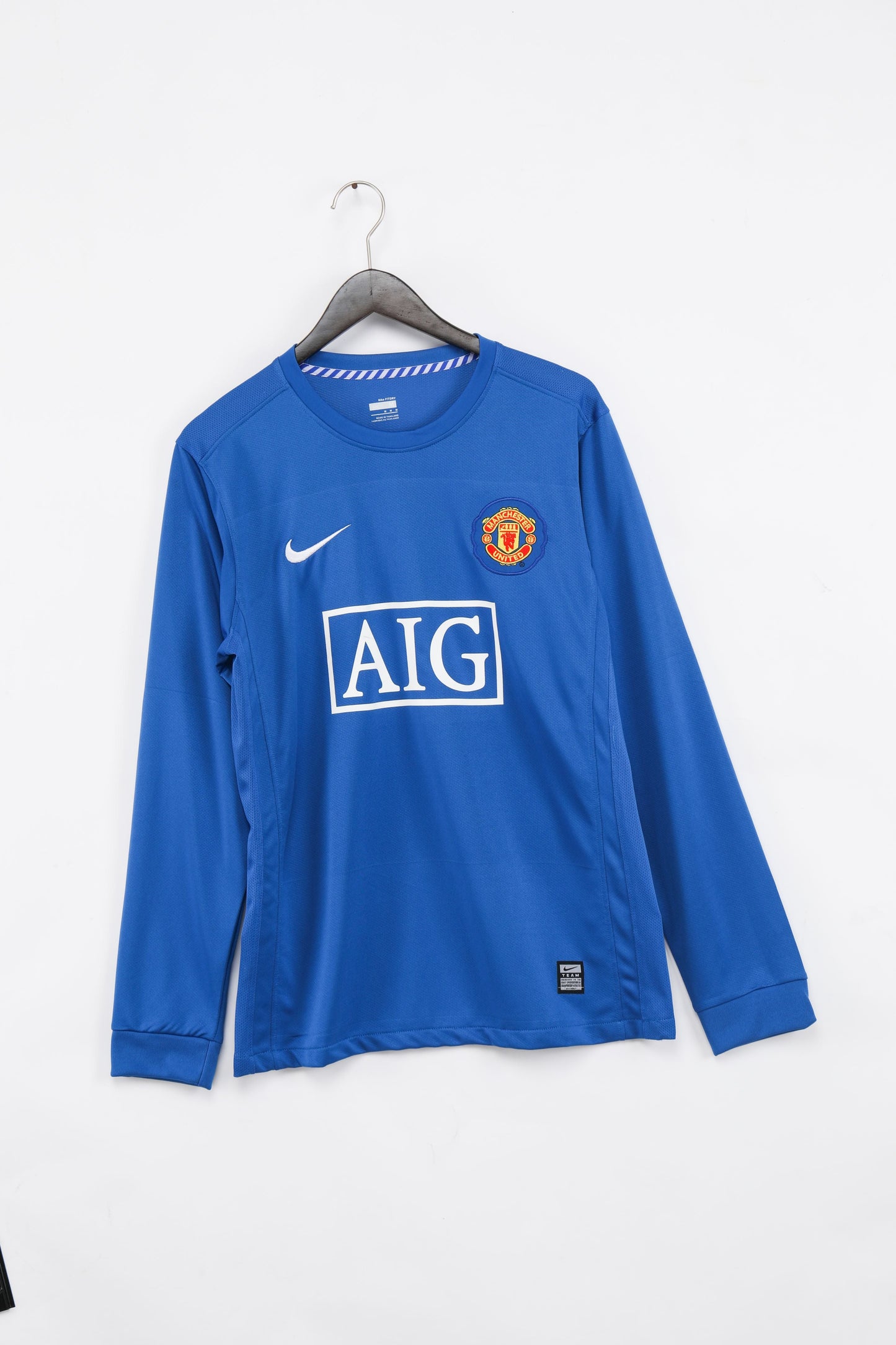 2007/08 season Manchester United long sleeve away shirt