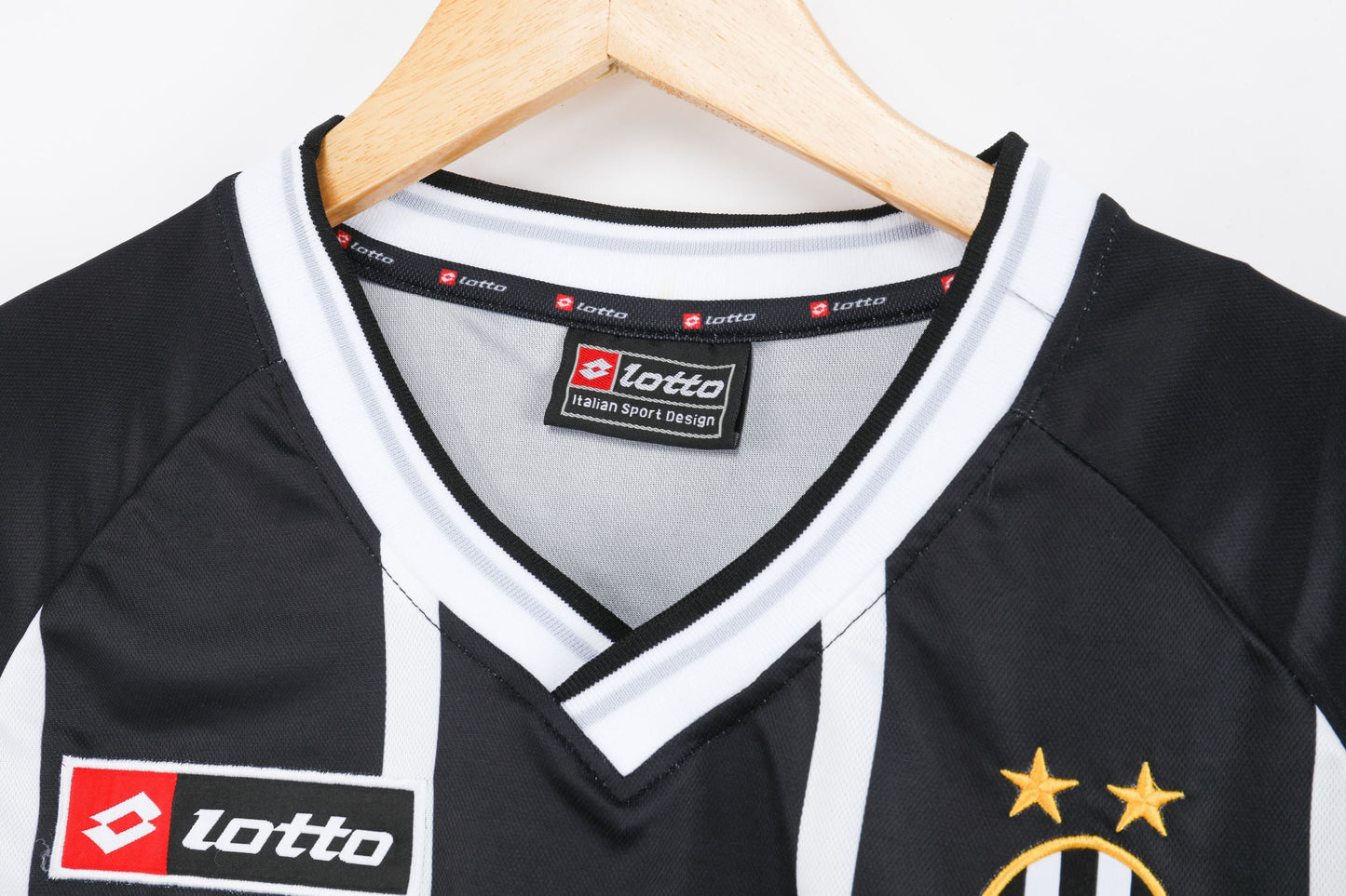 2000/01 season Juventus training uniform