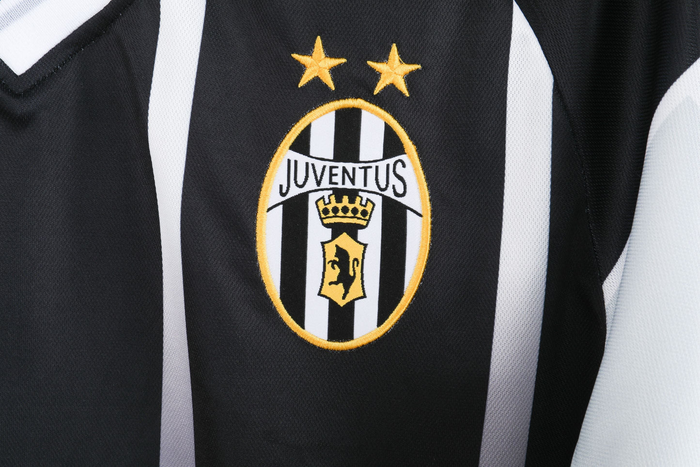 2000/01 season Juventus training uniform