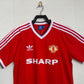 Retro: 82-83 Manchester United home court