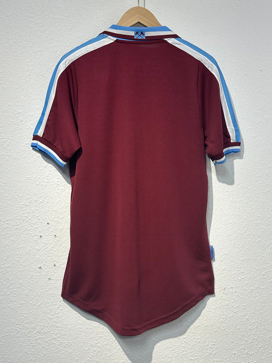 Retro: 99-00 West Ham home