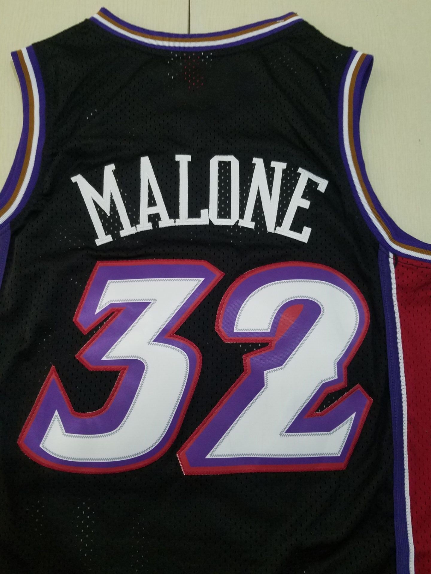 Men's Utah Jazz Karl Malone Black 1998-99 Hardwood Classics Swingman Jersey