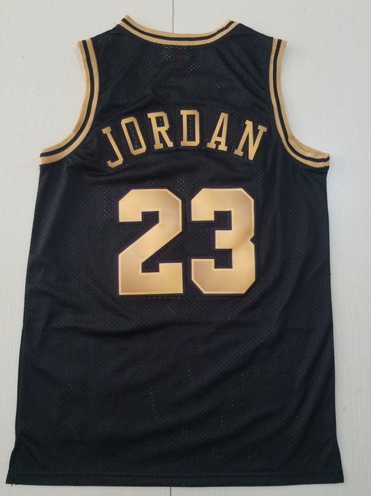 Men's Chicago Bulls Michael Jordan 1997-98 Black Hardwood Classics Swingman Jersey