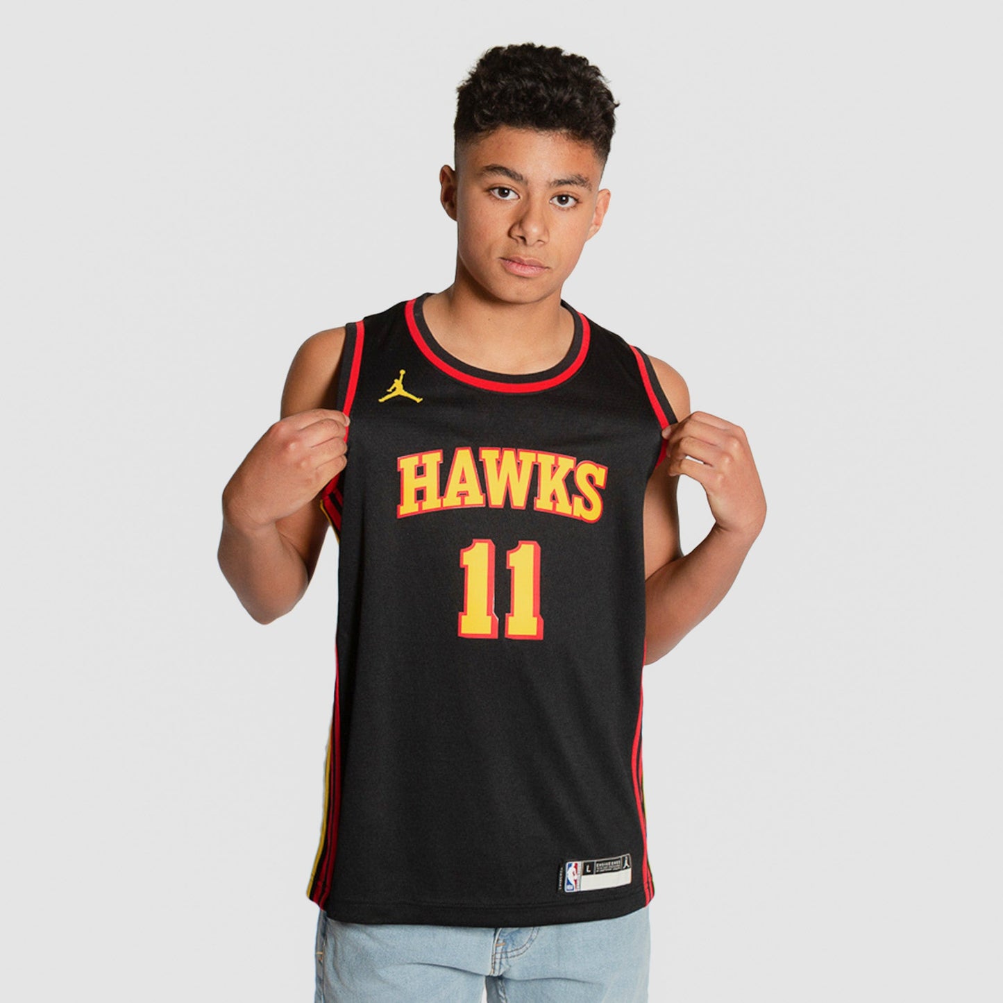 Trae Young Atlanta Hawks 2022 Statement Edition Jugend NBA Swingman Trikot 