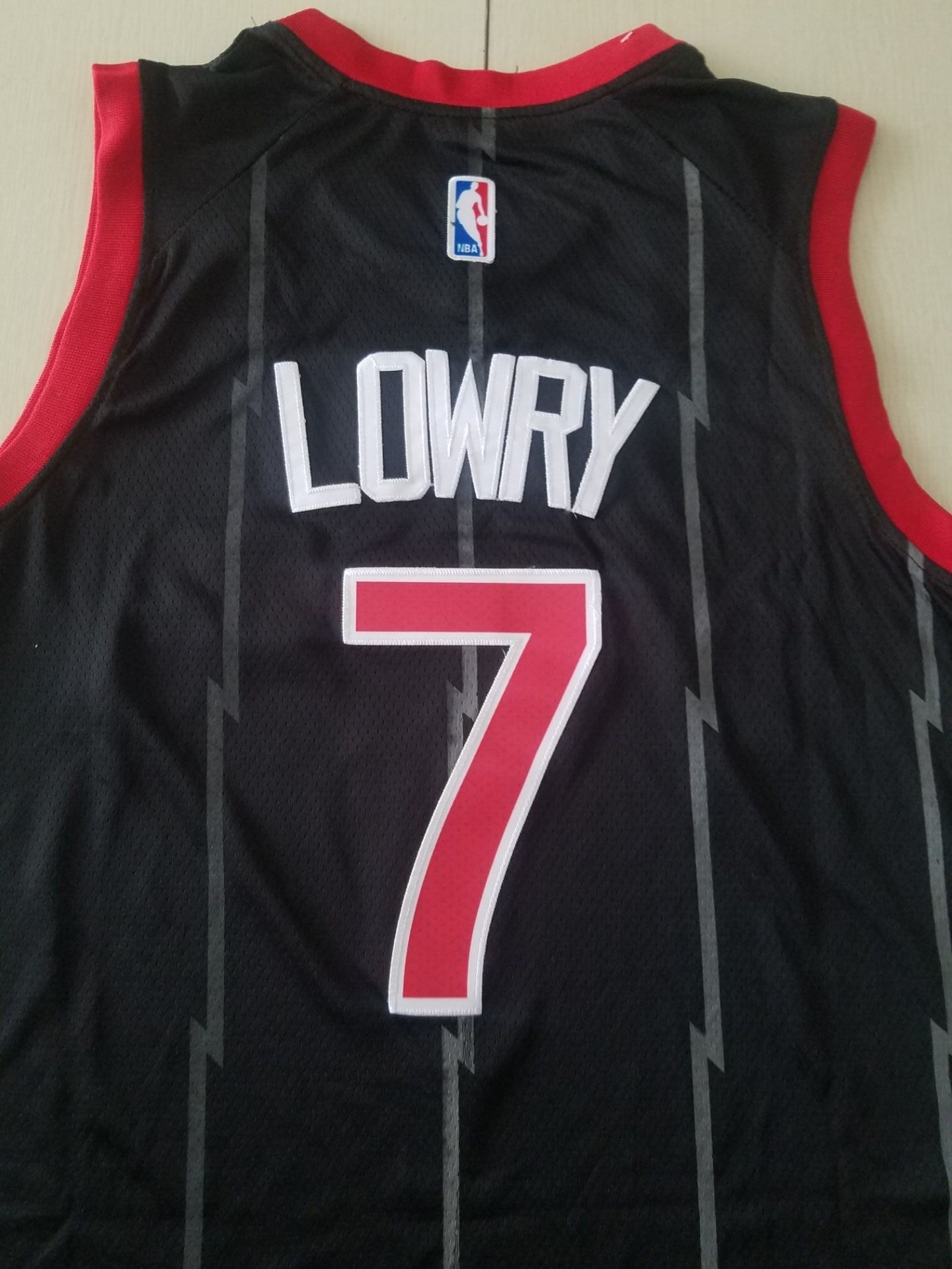 Herren Toronto Raptors Kyle Lowry Schwarzes 2020/21 Swingman-Trikot