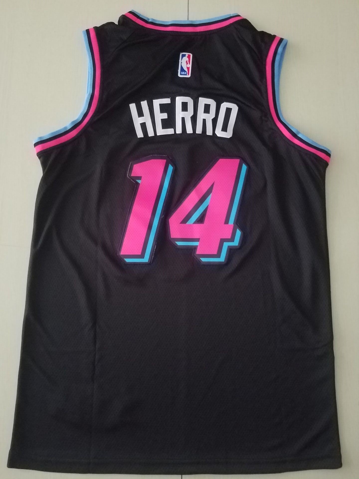 Miami Heat Tyler Herro #14 Black 2020/21 Swingman-Trikot für Herren