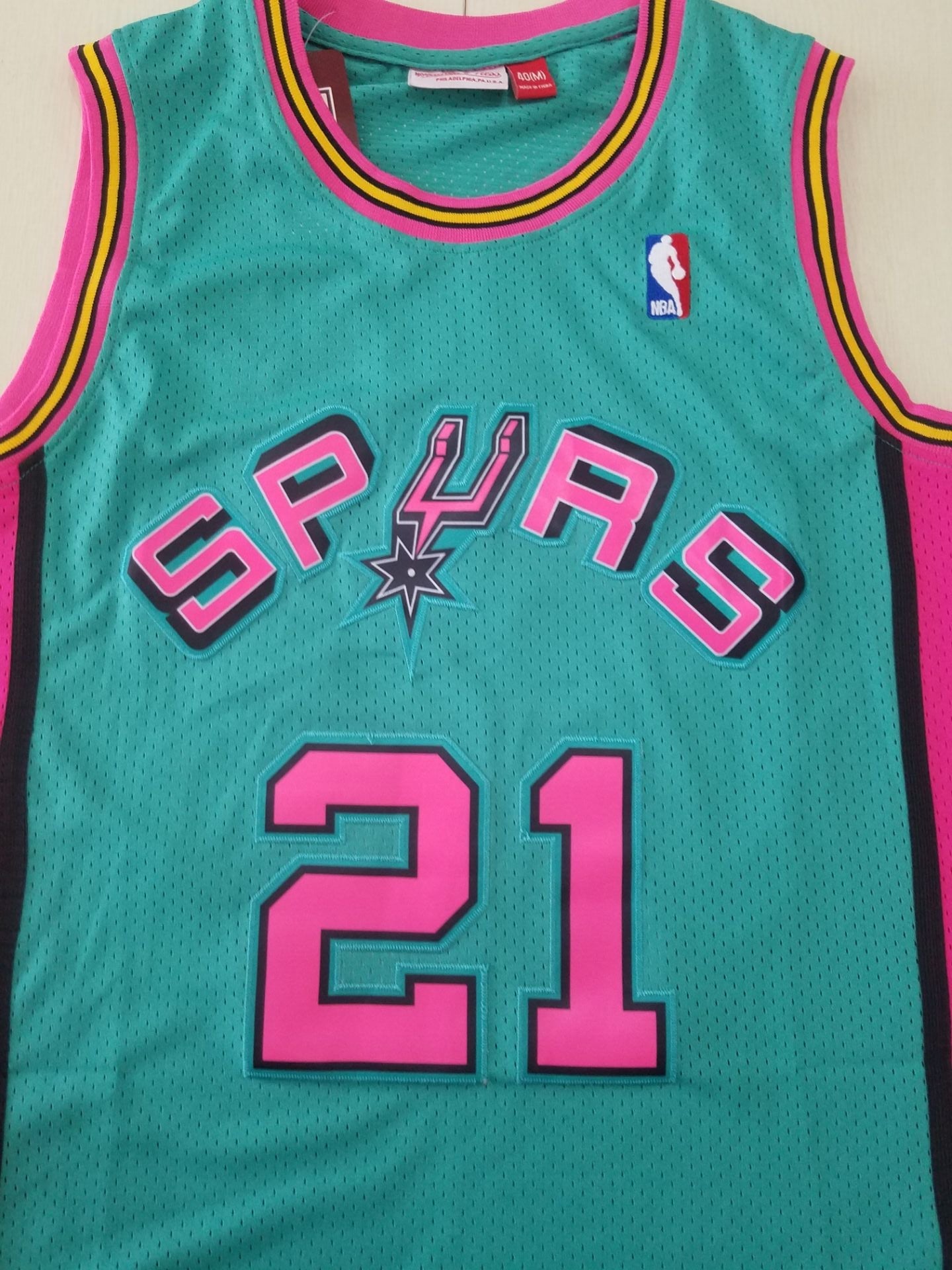 Men's San Antonio Spurs Tim Duncan Green 1998/99 Classics Swingman Player Jersey