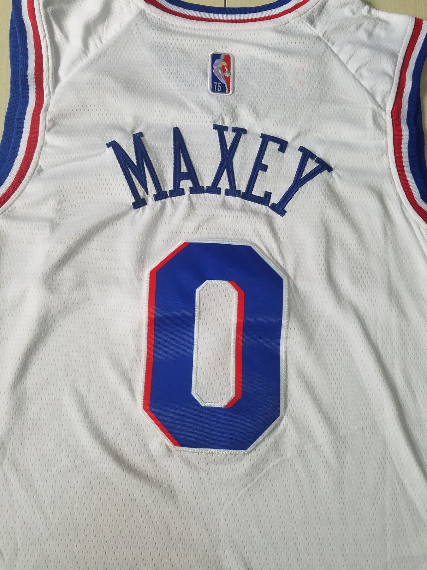 Men's Philadelphia 76ers Tyrese Maxey White Fastbreak Replica Player Jersey