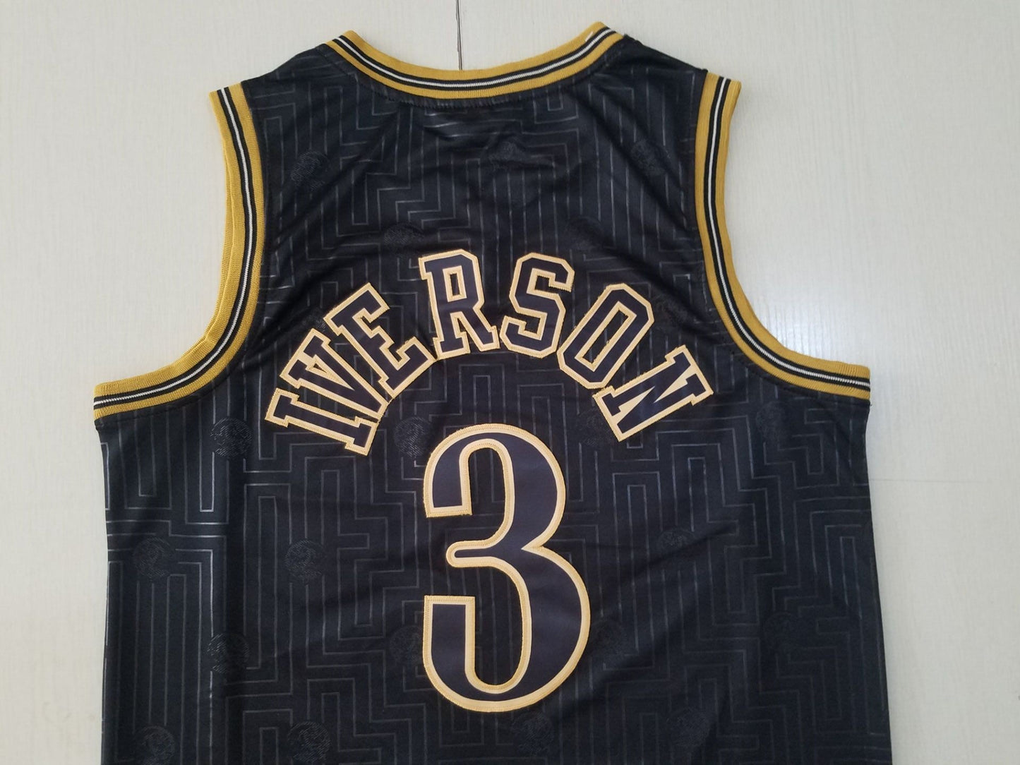 Philadelphia 76ers Allen Iverson Black 2000-01 Hardwood Classics-Trikot für Herren