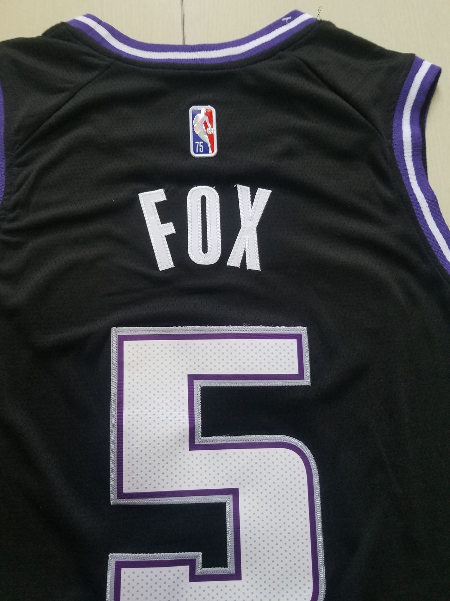 Men's Sacramento Kings De'Aaron Fox Black Fast Break Replica Jersey City Edition