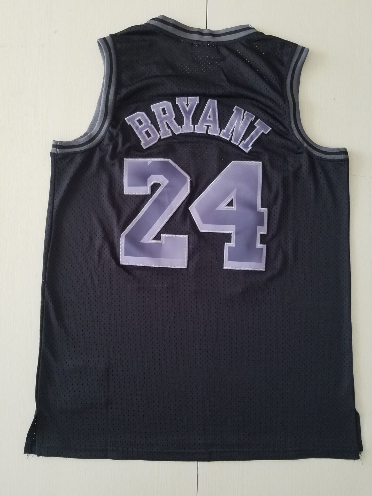 Men's Los Angeles Lakers Kobe Bryant Black Hardwood Classics Swingman Jersey